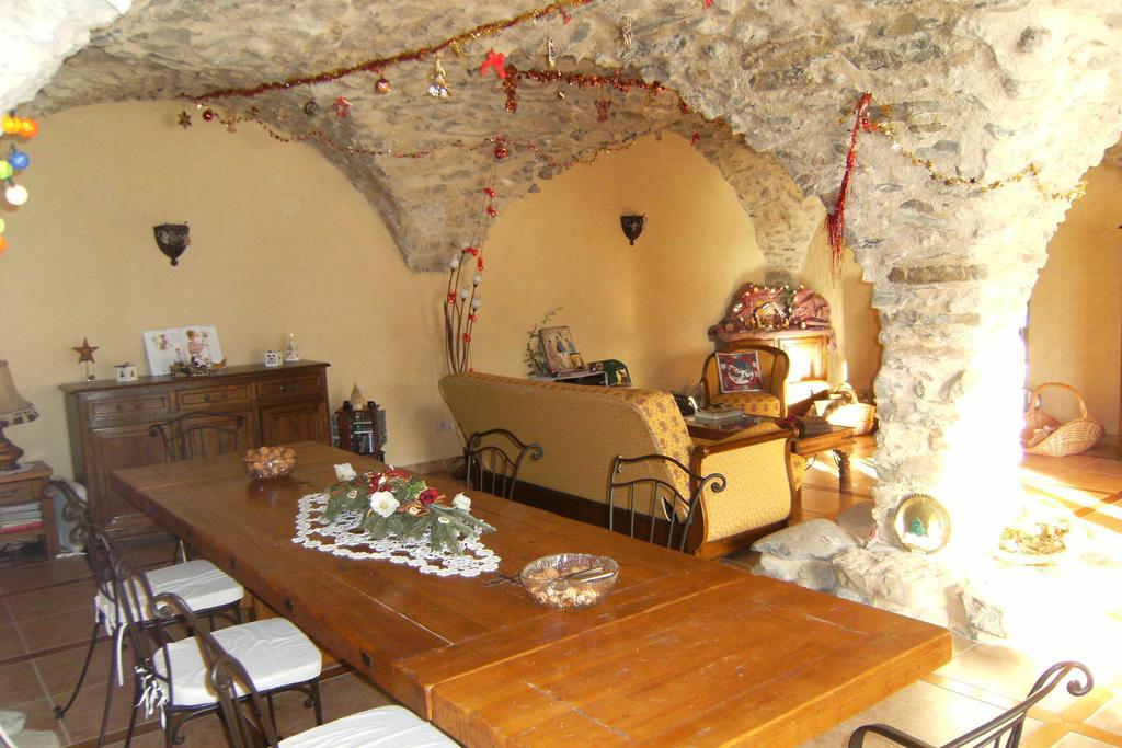 Le Clos De Lumiere La Roche-des-Arnauds Luaran gambar